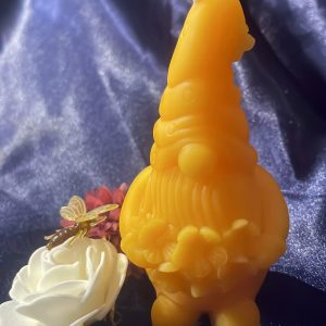 Wichtel mit Blumen [70]